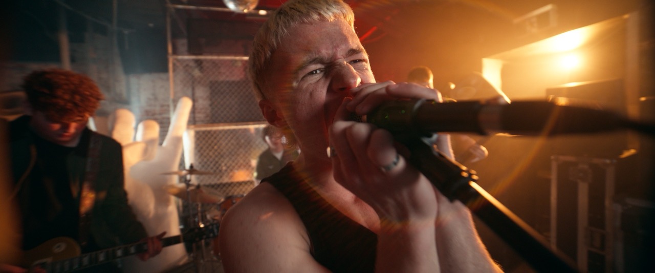 Jetlag Music Video by Joel Black of Tommirock {{brizy_dc_image_alt imageSrc=