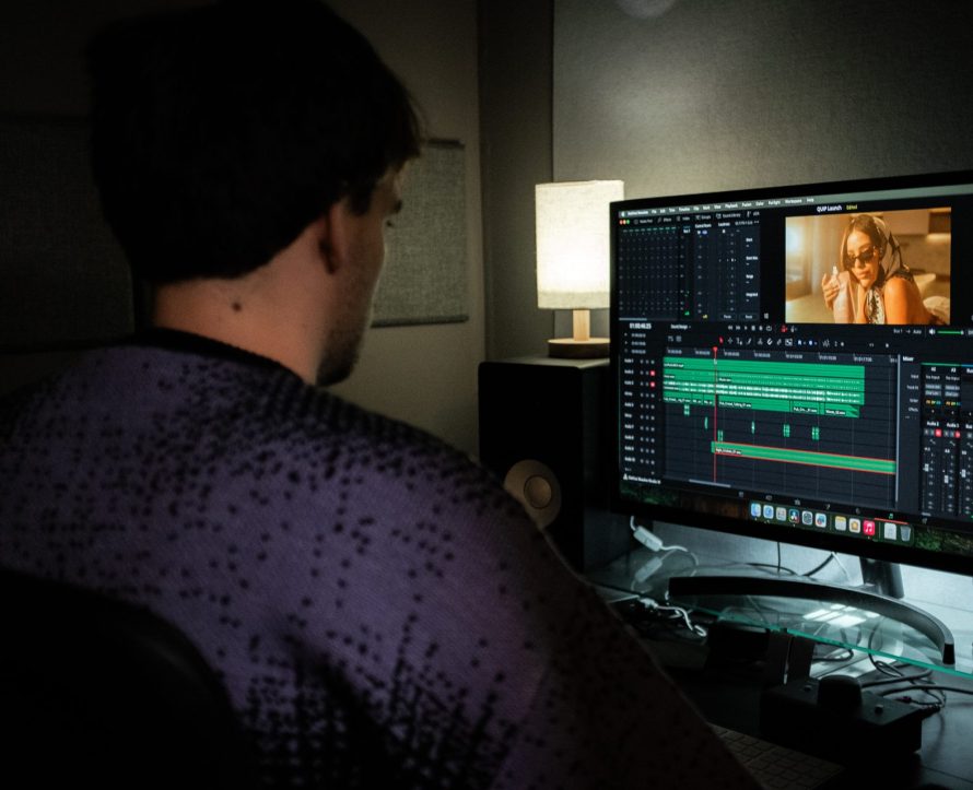 Sound Designer & Mastering for Cinema, Broadcast and online at Tommirock Studios