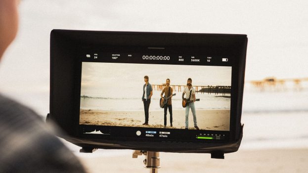 restless road BTS on OSEE monitor Tommirock